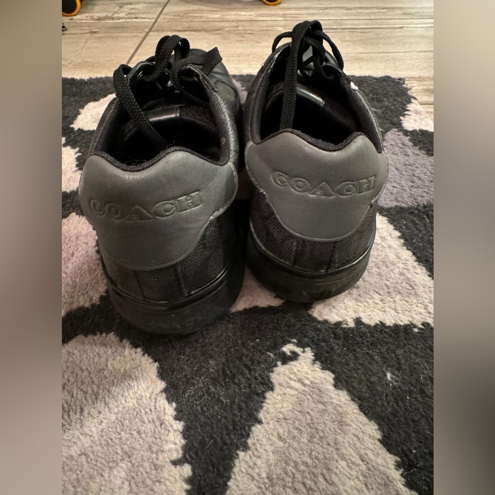 Coach Low-line Low Top Sneaker In Signature Canvas - Picture 3 of 10
